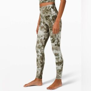 Lululemon Align Leggings Diamond Dye Size 4 Green